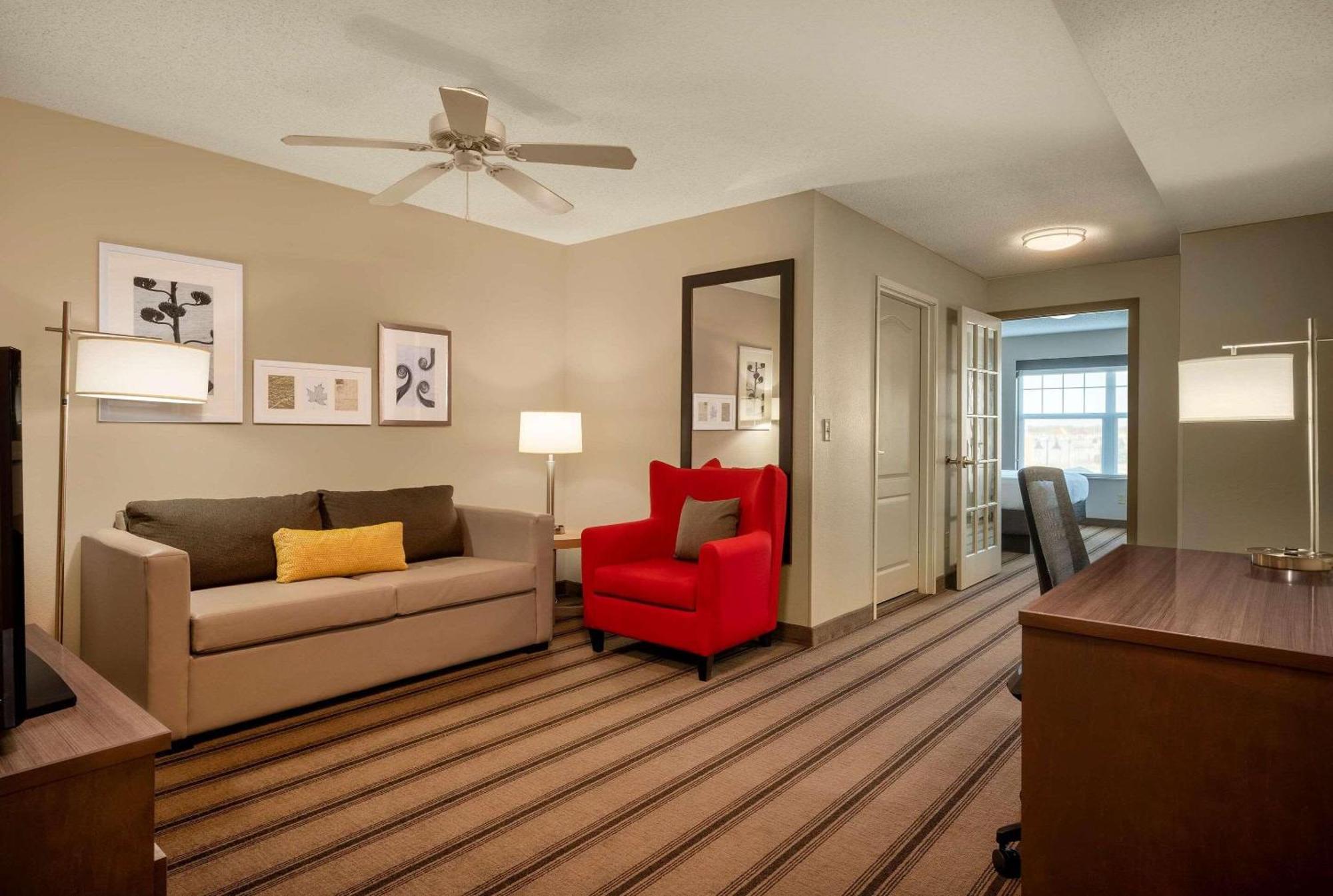 Country Inn & Suites By Radisson Albertville Near Outlet Mall Exterior foto